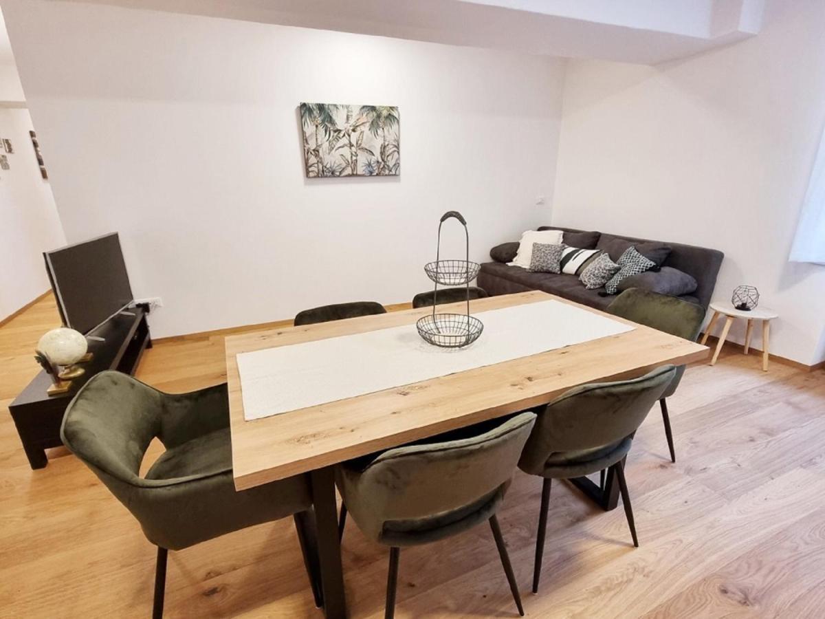 Apartment Palermo - Very Cosy, Calm And Close To The City Centre โบลซาโน ภายนอก รูปภาพ