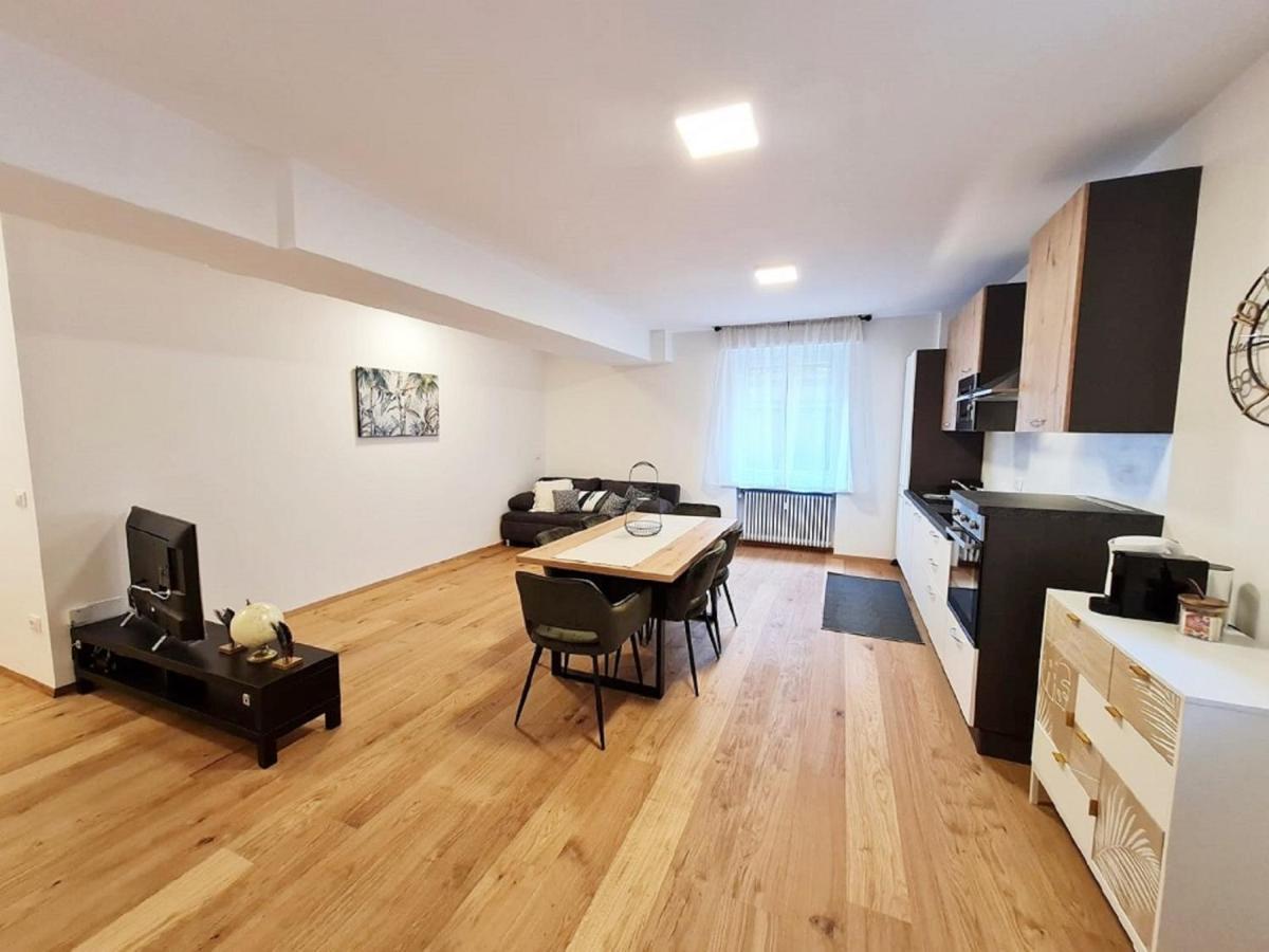 Apartment Palermo - Very Cosy, Calm And Close To The City Centre โบลซาโน ภายนอก รูปภาพ